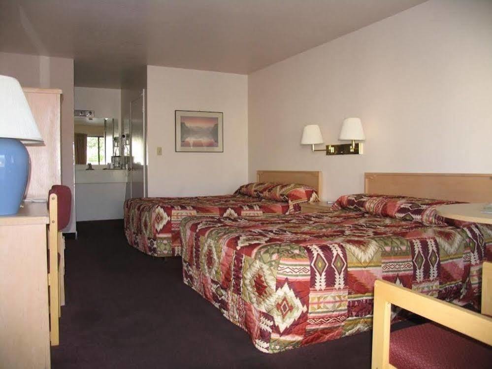 The Virginian Inn Moab Downtown Esterno foto